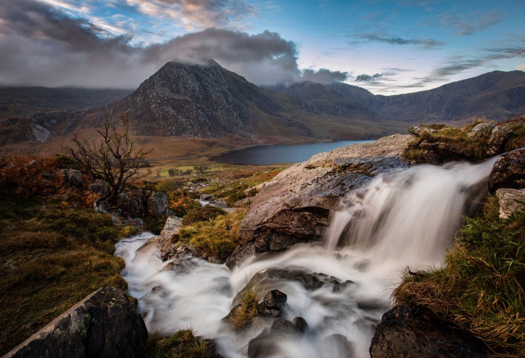 The Best Welsh 3 Peaks Mountain Challenge! – Travel Medals