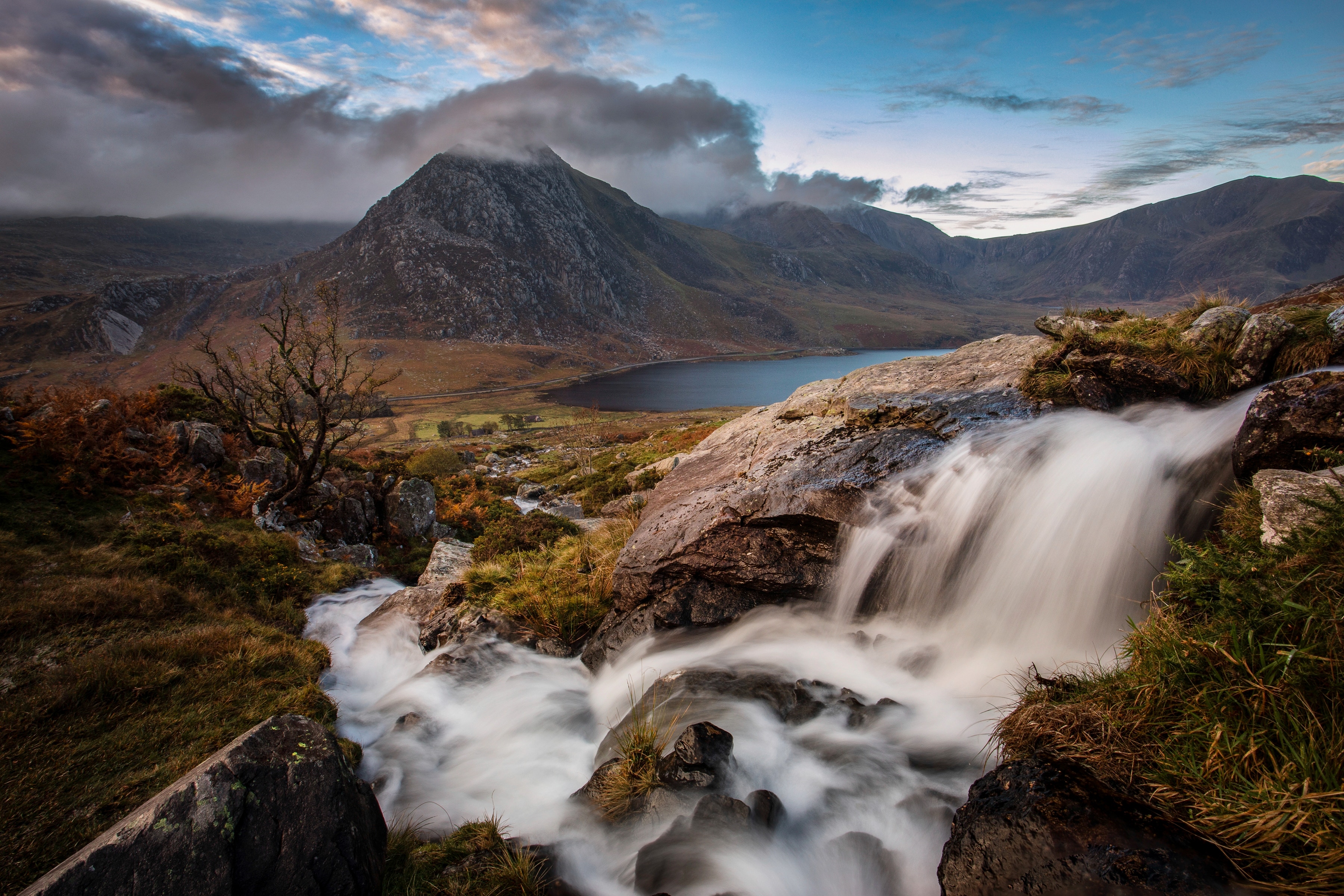 Welsh 3 Peaks Challenge – Travel Medals